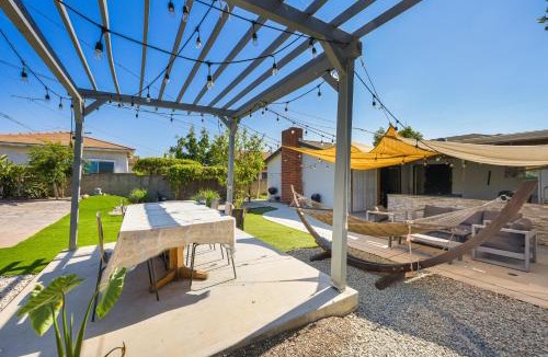 Oak Park House | Spacious Family Retreat in the heart of San Diego