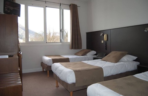 Lourdes Hotel | Spacious Family Suite w/Private Balcony! Enjoy amazing Views