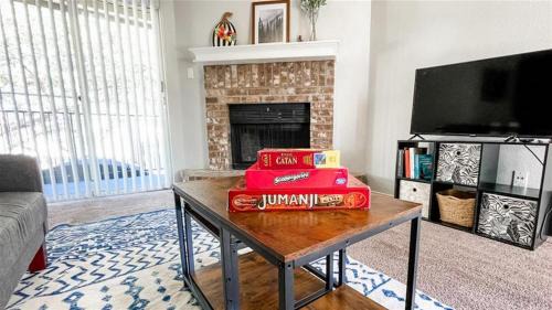 South Side Apartment | Spacious Family Value Retreat - Pool and Garage