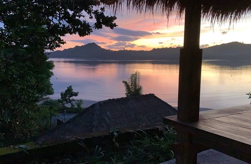 Batu Putih Villa | Spacious Family Villa with en-suite bedrooms aircon and freshwater swimming pool