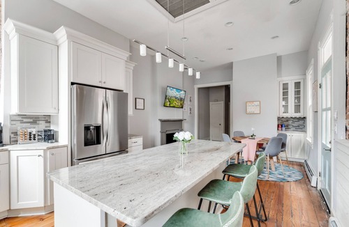 Fan District House | Spacious Fan District Stay | 3BR Comfort