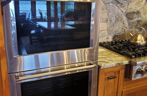 Burdett Cabin | Spacious Finger Lakes Waterfront Lodge