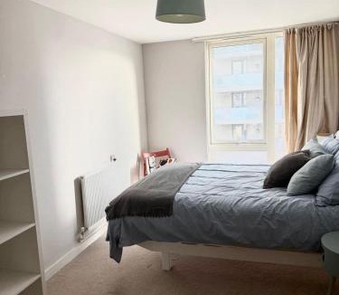 Ferndale Apartment | Spacious Flat Between Stockwell & Brixton