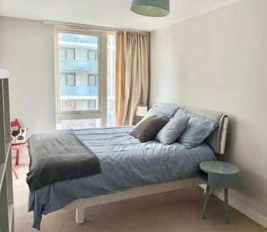 Ferndale Apartment | Spacious Flat Between Stockwell & Brixton