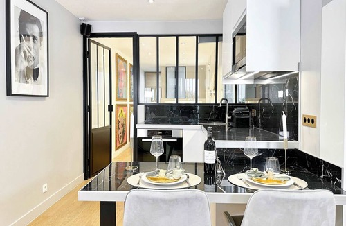 Quartier du Gros-Caillou Apartment | Spacious flat for 4 - Eiffel Tower