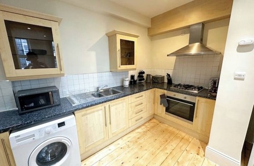 Whitechapel Apartment | Spacious flat in the East Endnn