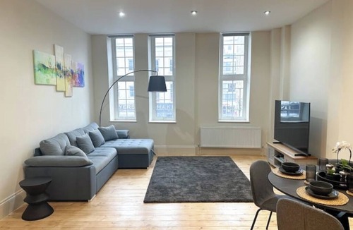 Whitechapel Apartment | Spacious flat in the East Endnn