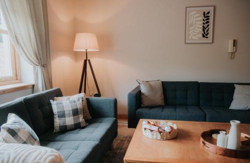 Balloch Apartment | Spacious Flat with Parking Great Inverness Base