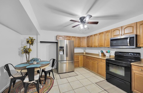 East Arlington House | Spacious Florida get away