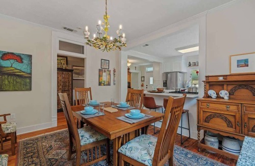 Hattiesburg House | Spacious Folk Victorian-style 3BR 3BA Home with updates