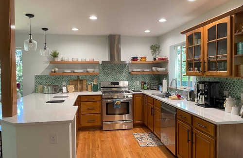 Sudden Valley Cabin | Spacious Forest Haven - 4BR, 7 Beds, Firepit - Sleeps 10