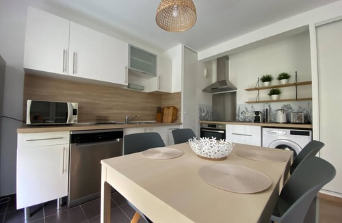 Herouville-Saint-Clair Apartment | Spacious and bright nest in Hérouville-saint-Clair