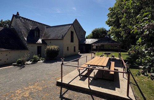 Maisoncelles-du-Maine House | Spacious country cottage with swimming pool and quiet outdoor area