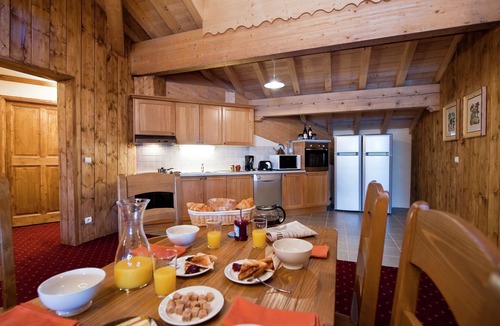 La Rosiere Apartment | Spacious Ski Chalet w/Pool