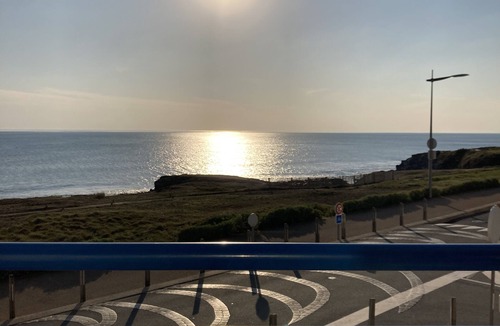 Saint-Hilaire-de-Riez Apartment | Spacious T3 with terrace facing the sea wifi ascenseur 4 people