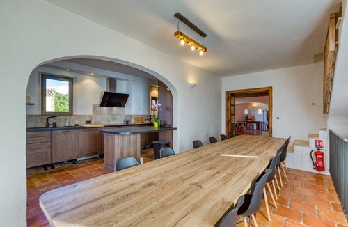 Saint-Mathieu-de-Treviers House | Spacious villa with 25 m pool and spa, mountain view, 20 min from Montpellier