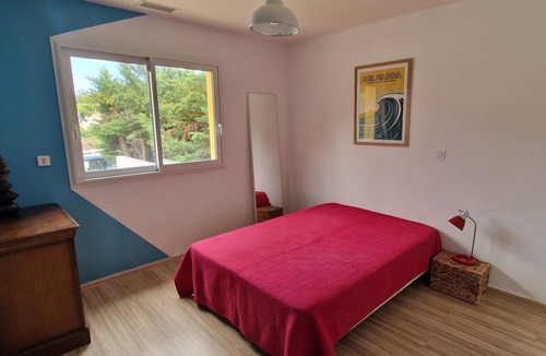 Villeneuve-de-la-Raho House | Spacious modern house with magnificent views 200m from the lake