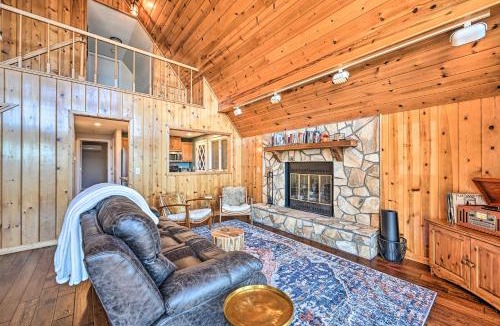 Franklin House | Spacious Franklin Cabin with Mountain Views!