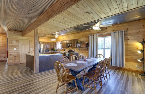 Grubville House | Spacious Franklin County Retreat on 80 Acres!