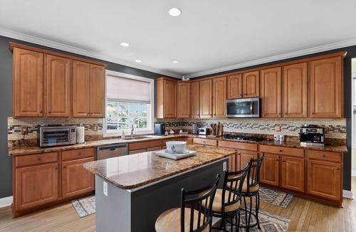 Falmouth House | Spacious Fredericksburg Home in Quiet Cul-de-Sac