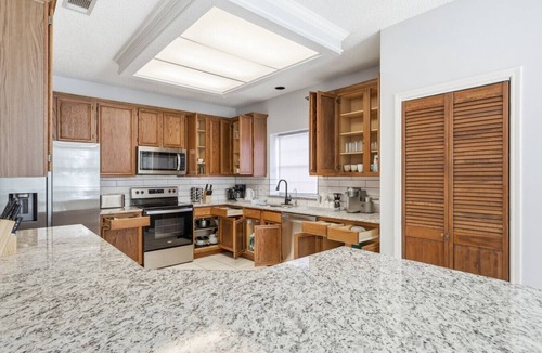Frisco House | Spacious Frisco Retreat Perfect for Families & Groups
