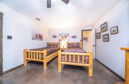 Gilmer Cabin | Spacious Full-Size Home with great East Texas views.