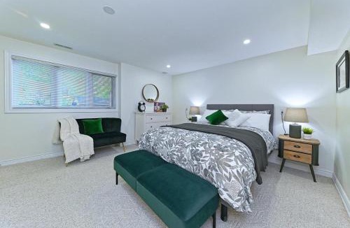 Aldershot Apartment | SPACIOUS & FULLY PVT-2BR UNIT ON GROUND LEVEl