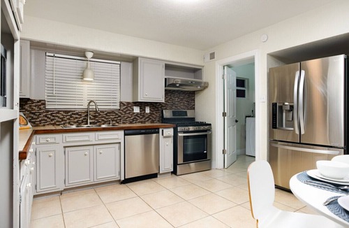 Vance Jackson House | Spacious Fun-Filled Retreat with Pool and Hot Tub