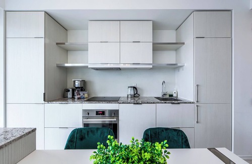 Bay Cloverhill Condo | Spacious Furnished Apartment Sleeps 4 With Walkout Balcony, Parking Available
