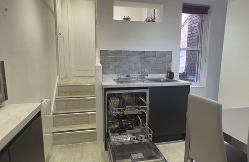 Royal Tunbridge Wells Apartment | Spacious, boutique 2 Bed Apartment, central location