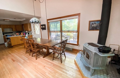 Lake Ariel House | Spacious getaway on Lake Henry. .