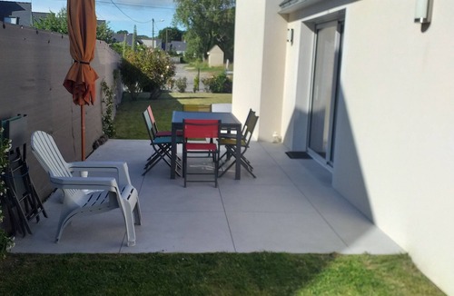 La Turballe House | Spacious gîte close to the beach and port