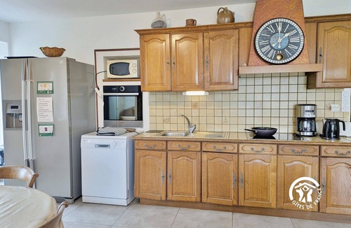 Congrier Cottage | Spacious Gîte with Game Room, Music Instruments, and Large Garden in Anjou-Congrier