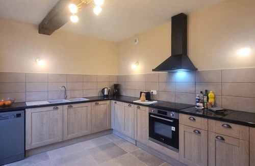 Le Crozet Cottage | Spacious Gîte with Jacuzzi and Pets Allowed, Up to 12 Guests