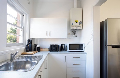 Glebe House | Spacious Glebe Retreat · Yard & Parking · Pet Friendly