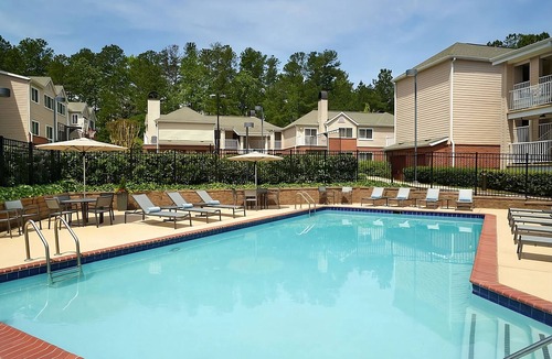 Alpharetta Hotel | Spacious Good-Value Accommodation! Free Breakfast, Pets Allowed