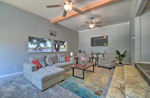 Granbury House | Spacious Granbury Home w/Lakefront Outdoor Oasis!