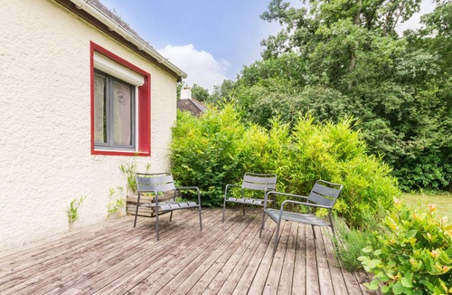 Malville Cottage | Spacious Ground-Level Home with Large Yard, Terrace, WiFi, and Game Amenities in Malville