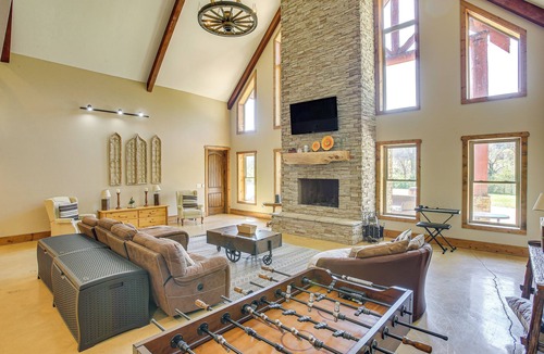 Celina House | Spacious Group Getaway Near Cumberland River!