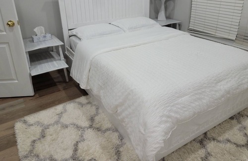 Woodbridge House | Spacious Guest Suites fully private!!