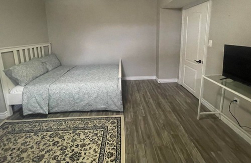 Durham Region House | Spacious guest unit close to all aminities