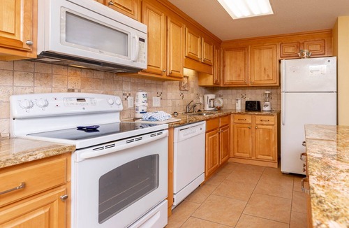 Orange Beach East Condo | Spacious Gulf Front 3 BR Phoenix X 1114, Stunning Balcony Views