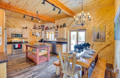Gunnison House | Spacious Gunnison Home: Ski, Hike, Bike & Fish!