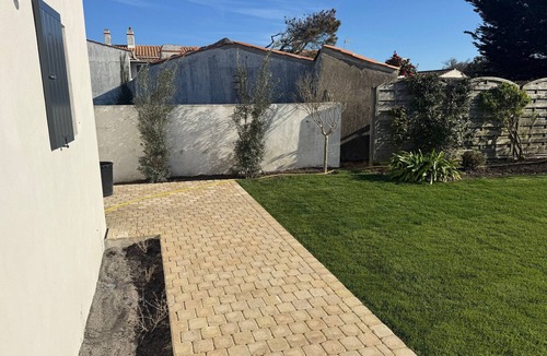 Noirmoutier-en-l'Ile House | Spacious house, Le Vieil, 250m to beach - 10 guests