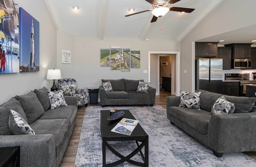 Hazel Green House | Spacious Hazel Green Home w/Fireplace, Yard!