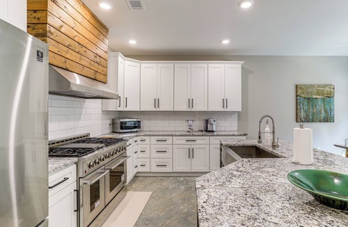 Heber Springs House | Spacious Heber Springs Home - Easy Marina Access!