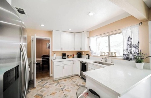 Green Valley North House | Spacious Henderson Hidden Gem!