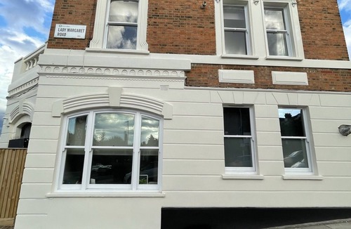 Tufnell Park Apartment | Spacious high ceiling studio