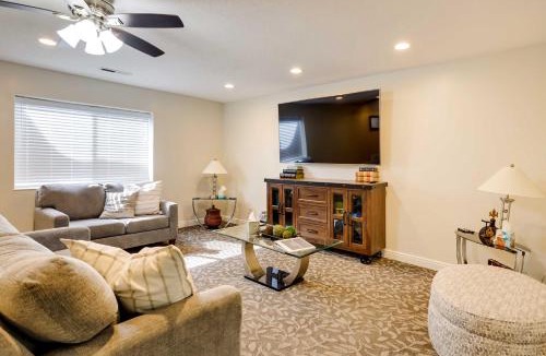 Hildale House | Spacious Hildale House w/Large Deck!