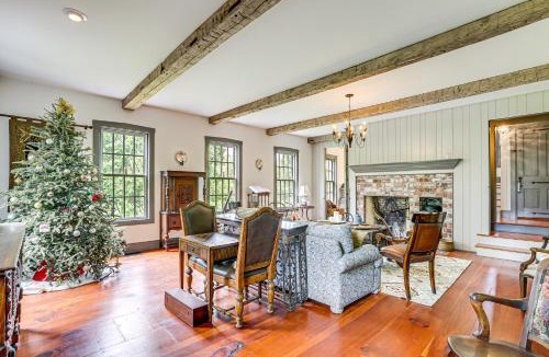 New Haven House | Spacious & Historic Cabin in New Haven w/Pond!